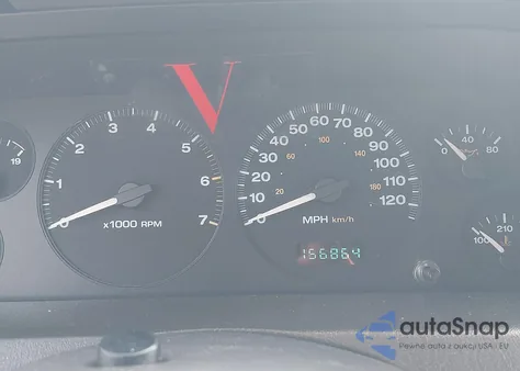 1999 Jeep Grand Cherokee Limited from USA, damaged, VIN 1J4GW68N9XC808639